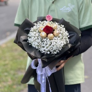 Hoa Bó hoa socola Ferrero rocher phối Baby Hà Lan Mẫu 24